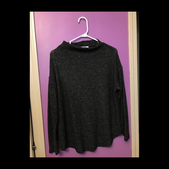 🦋2 for $15 - Old Navy Dark Grey Mock Neck Sweater - Picture 1 of 5